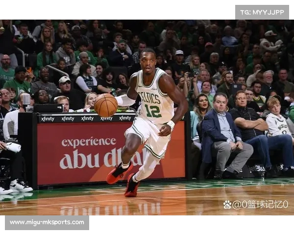 普里查德谈怀特配合:后卫线默契提升进攻流畅度